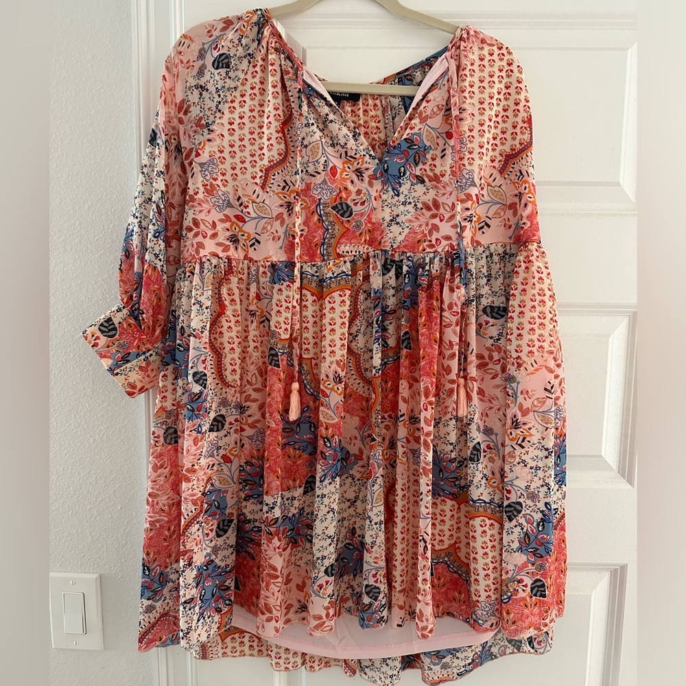 Floral shift dress. Never worn, new with tags.